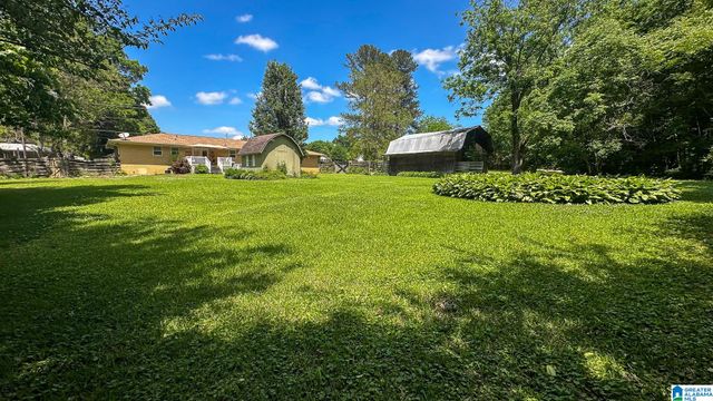 800 ALEXANDRIA ROAD, Weaver, AL 36277