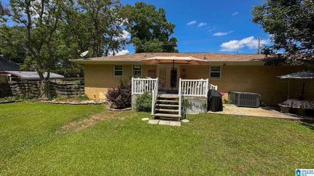 800 ALEXANDRIA ROAD, Weaver, AL 36277
