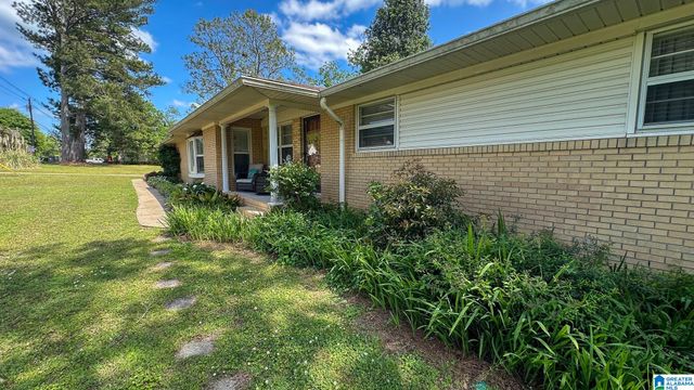 800 ALEXANDRIA ROAD, Weaver, AL 36277