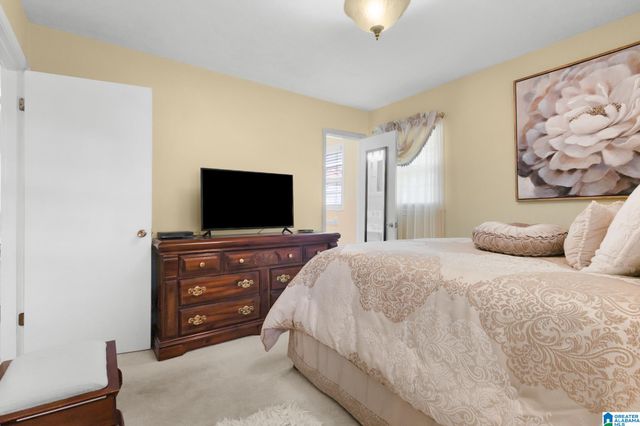 800 ALEXANDRIA ROAD, Weaver, AL 36277