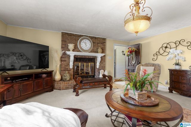 800 ALEXANDRIA ROAD, Weaver, AL 36277