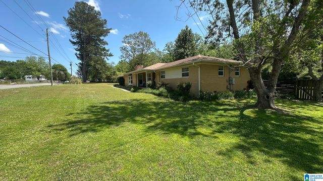 800 ALEXANDRIA ROAD, Weaver, AL 36277