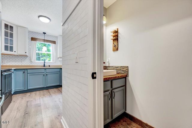 1905 Middle Ridge Drive, Willow Springs, NC 27592