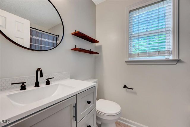 1905 Middle Ridge Drive, Willow Springs, NC 27592