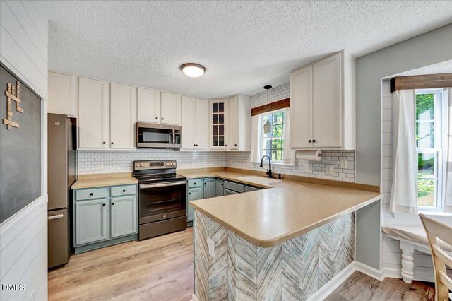 1905 Middle Ridge Drive, Willow Springs, NC 27592