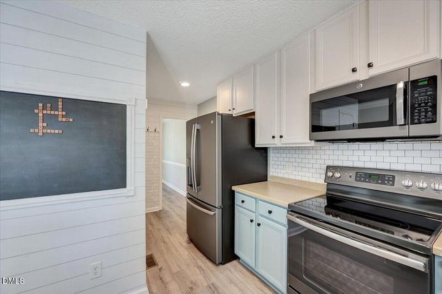 1905 Middle Ridge Drive, Willow Springs, NC 27592