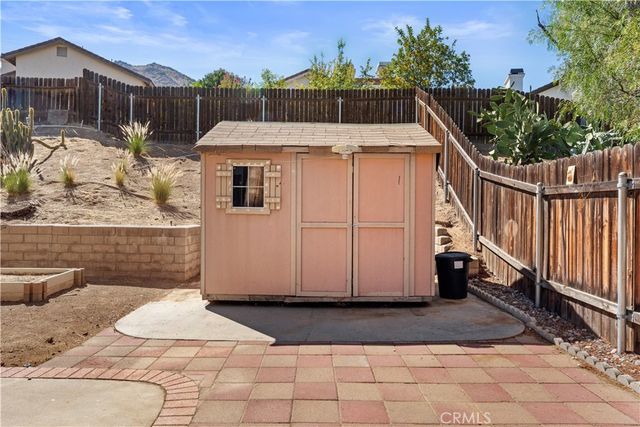 10389 Meadow Creek, Moreno Valley, CA 92557