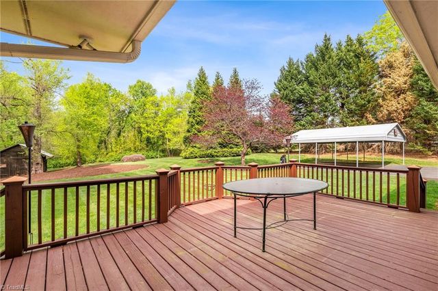 6524 US Highway 158, Summerfield, NC 27358