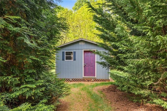 6524 US Highway 158, Summerfield, NC 27358