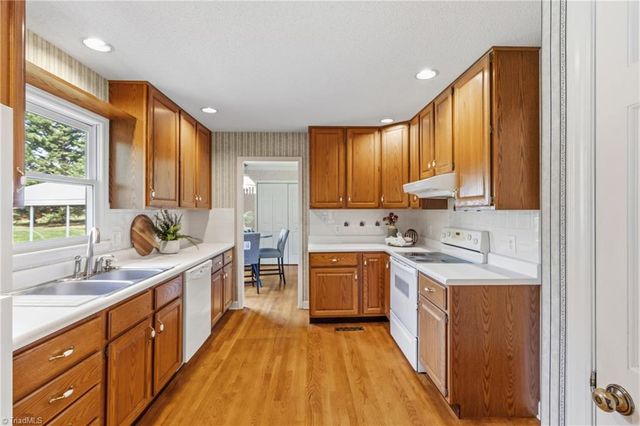 6524 US Highway 158, Summerfield, NC 27358