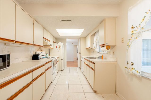 10744 SW 62ND TERRACE, Ocala, FL 34476