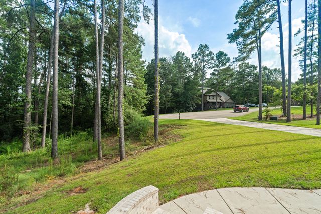 12 Cavalier, Hattiesburg, MS 39402