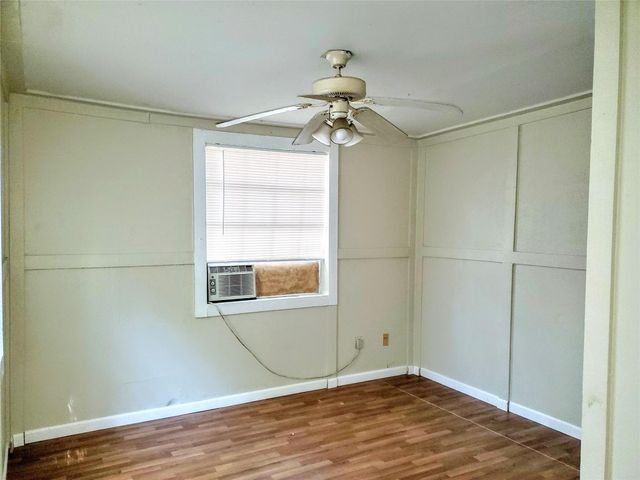 900 Mohawk Drive 7, Montgomery, TX 77316