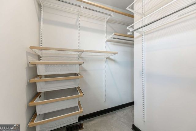 972 Dekalb Avenue NE 205, Atlanta, GA 30307