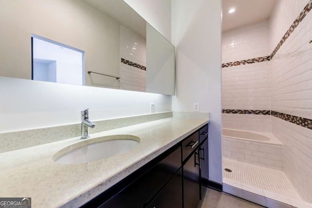 972 Dekalb Avenue NE 205, Atlanta, GA 30307