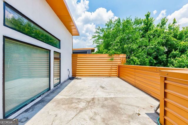 972 Dekalb Avenue NE 205, Atlanta, GA 30307