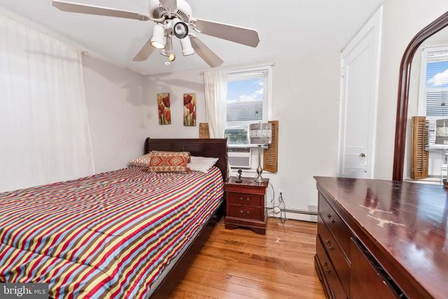 136 LINGLESTOWN RD, Harrisburg, PA 17110