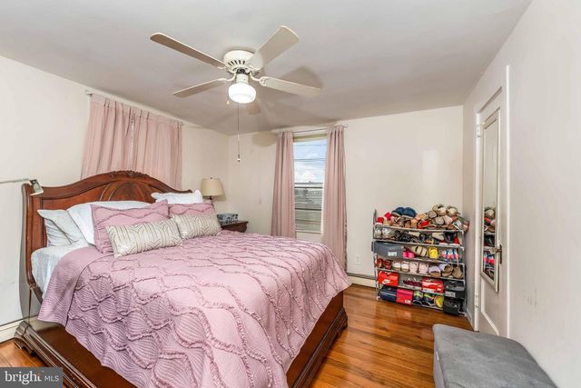 136 LINGLESTOWN RD, Harrisburg, PA 17110