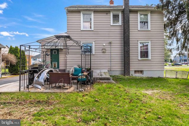 136 LINGLESTOWN RD, Harrisburg, PA 17110