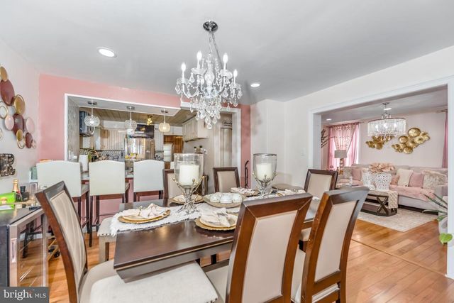 136 LINGLESTOWN RD, Harrisburg, PA 17110