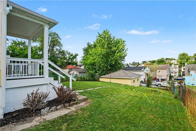 1311 Pirl St, Mckeesport, PA 15132