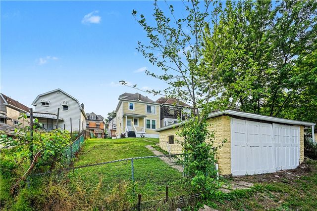 1311 Pirl St, Mckeesport, PA 15132