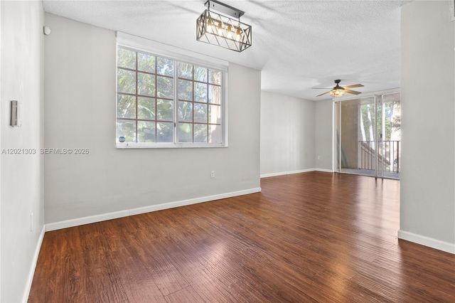 2123 Renaissance Blvd 201, Miramar, FL 33025