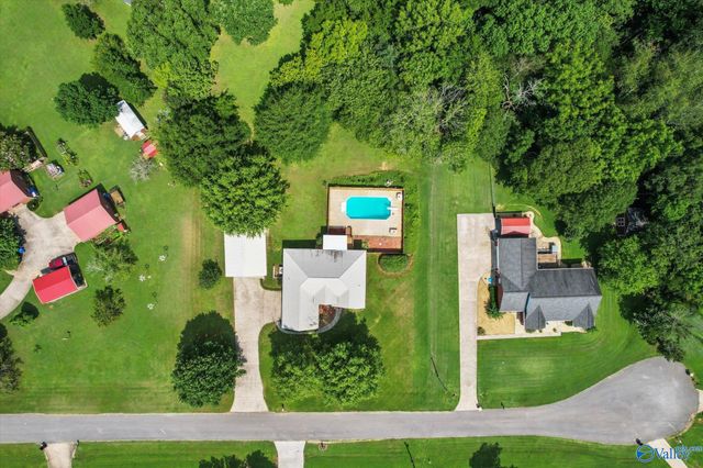 23985 E Clearmont Drive, Elkmont, AL 35620