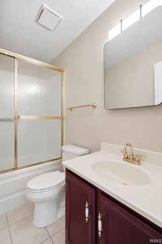 1904 Sherwood Drive, Kokomo, IN 46902