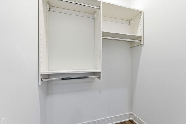 861 E 63rd Place 3, Chicago, IL 60637