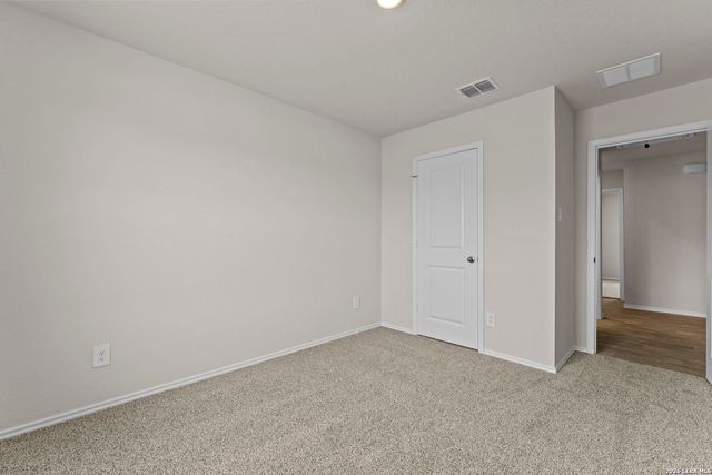 1061 Seedling Ln, Seguin, TX 78155