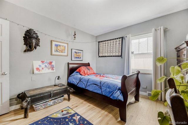 2520 Locust Street, Denver, CO 80207