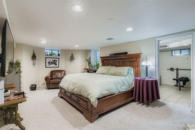 2520 Locust Street, Denver, CO 80207