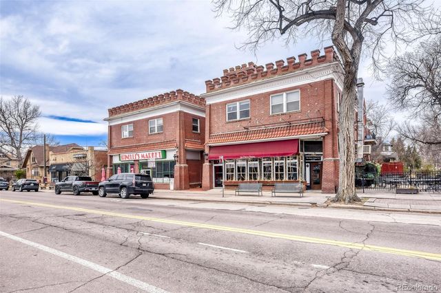 2520 Locust Street, Denver, CO 80207