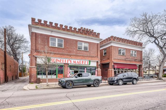 2520 Locust Street, Denver, CO 80207