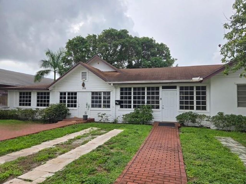 310 NE 2nd Street 5, Pompano Beach, FL 33060