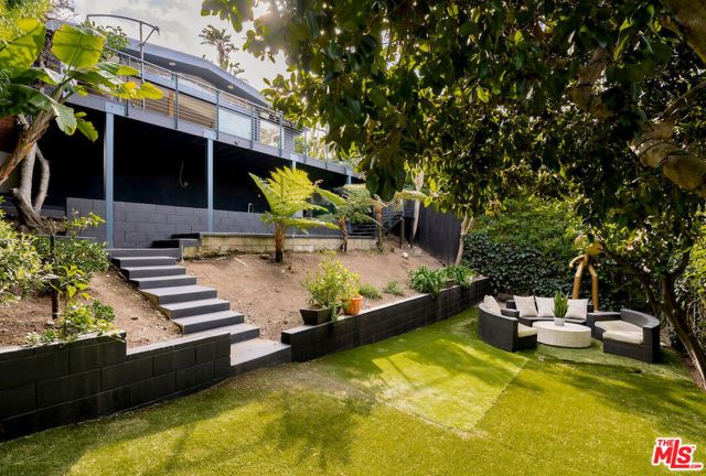 295 Mabery Road, Santa Monica, CA 90402