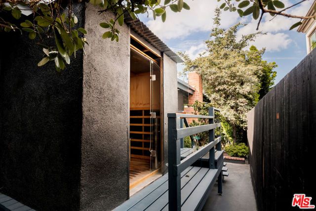 295 Mabery Road, Santa Monica, CA 90402
