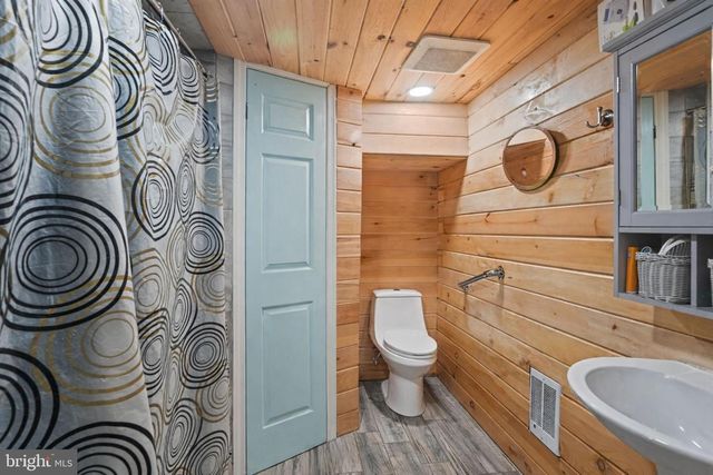 6708 3RD ST, Riverdale, MD 20737