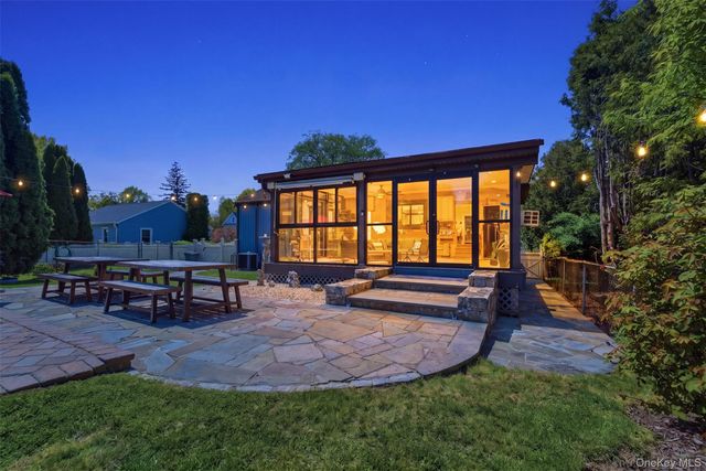10 Stone Avenue, Ossining, NY 10562