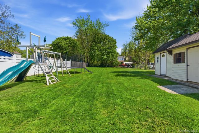 10 Stone Avenue, Ossining, NY 10562