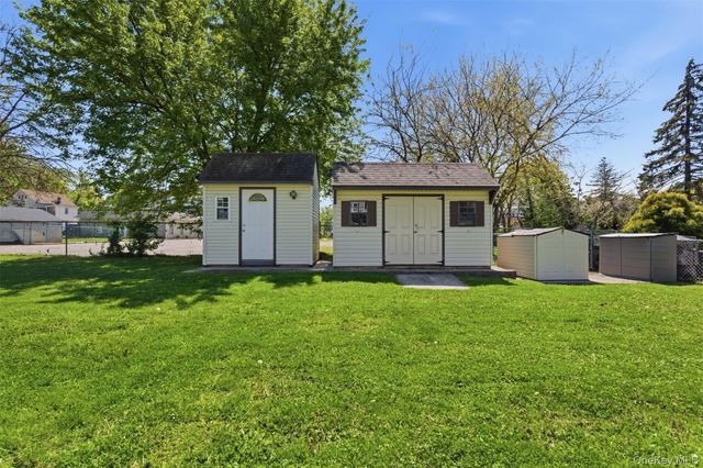 10 Stone Avenue, Ossining, NY 10562