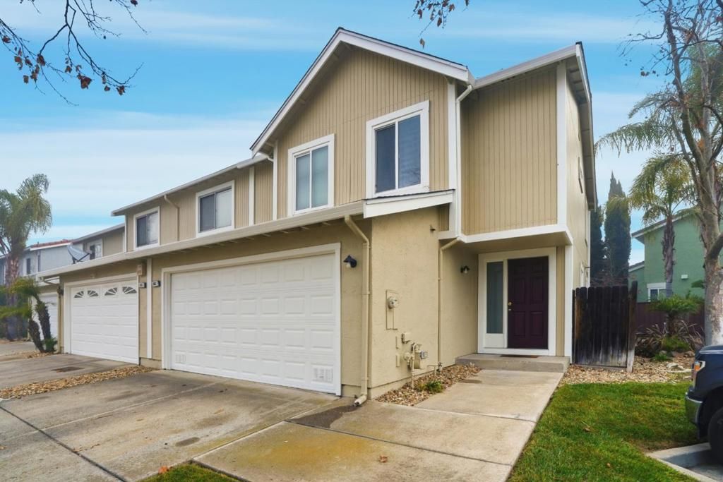 Image 1 of property listing at 161 Edgewater Place, Pittsburg, CA 94565