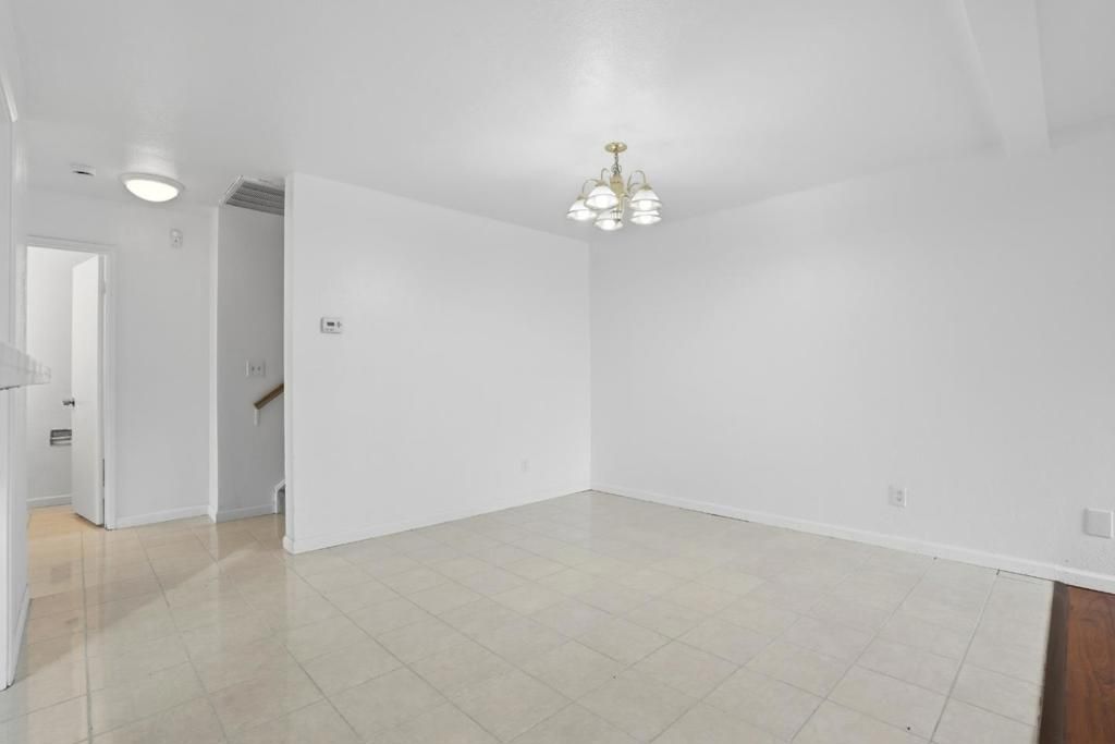 Image 32 of property listing at 161 Edgewater Place, Pittsburg, CA 94565