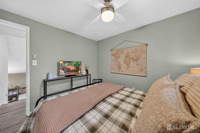 30 Raven Drive, Woodbridge Proper, NJ 07067