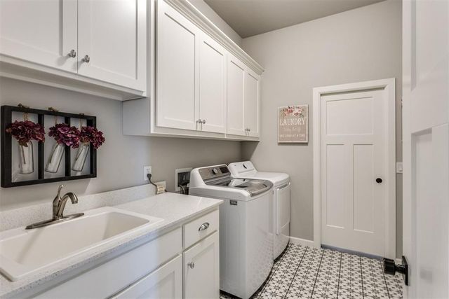 2101 NW 36th Street, Newcastle, OK 73065