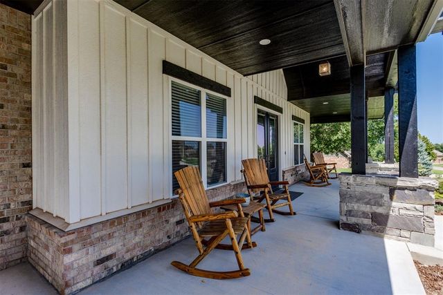 2101 NW 36th Street, Newcastle, OK 73065