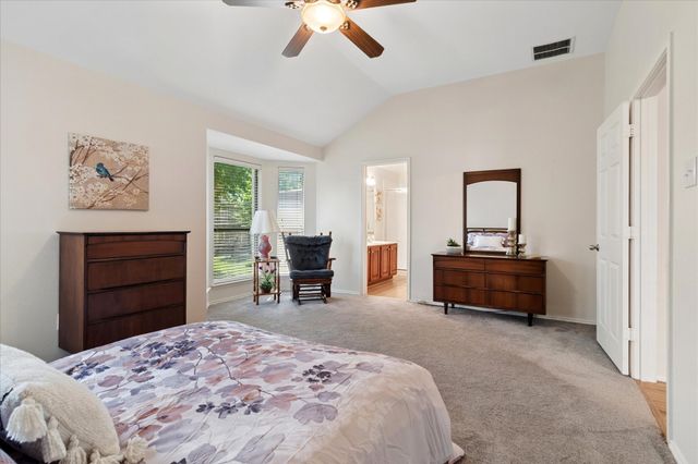 609 Lake Point Drive, Little Elm, TX 75068