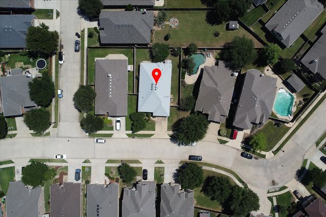 609 Lake Point Drive, Little Elm, TX 75068