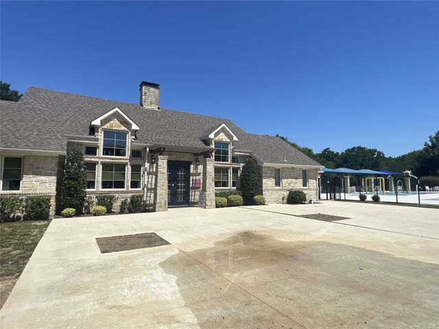 609 Lake Point Drive, Little Elm, TX 75068